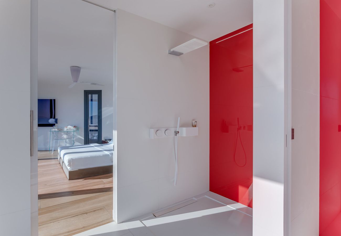 Villa in Nice - Villa Alba VI4498 by Riviera Holiday Homes