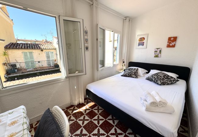 Studio in Nice - VIEUX NICE VISTA AP4503 by Riviera Holiday Homes