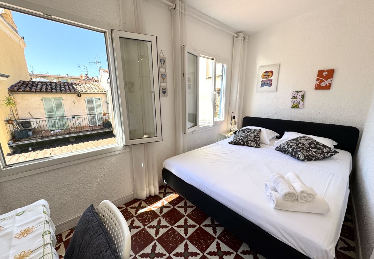 Studio in Nice - VIEUX NICE VISTA AP4503 by Riviera Holiday Homes