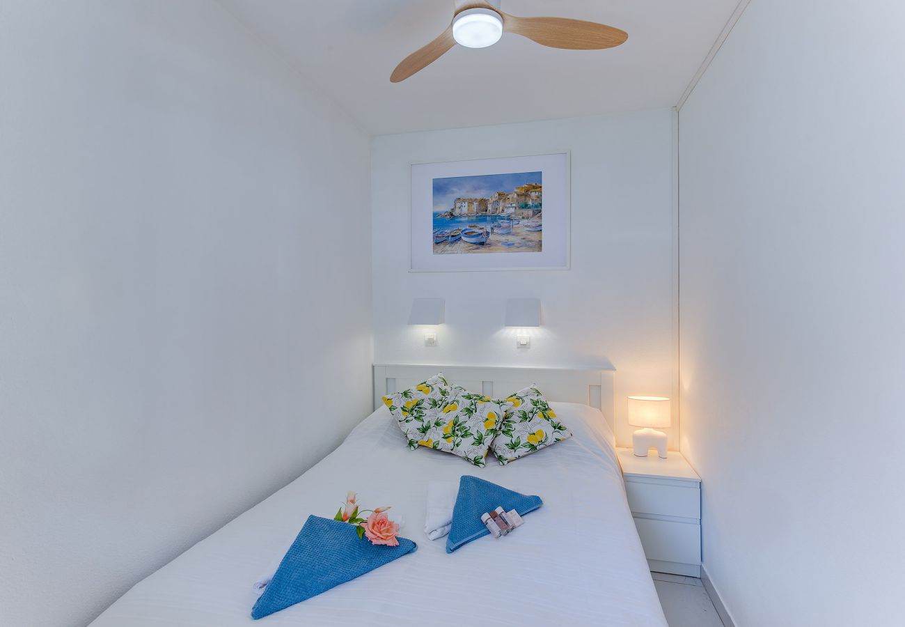 Apartment in Villefranche-sur-Mer - L'ANGE GARDIEN VI AP4502 By Riviera Holiday Homes 