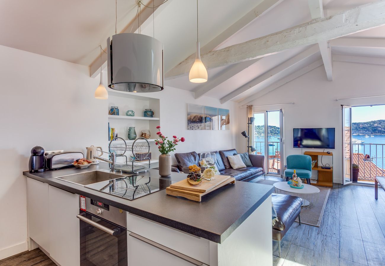 Apartment in Villefranche-sur-Mer - NID DE VILLEFRANCHE AP4512 By Riviera Holiday Homes