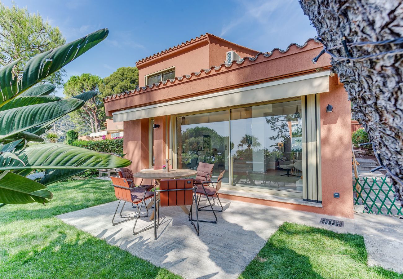 Villa in Eze - VILLA D'EZE VI4518 By Riviera Holiday Homes 