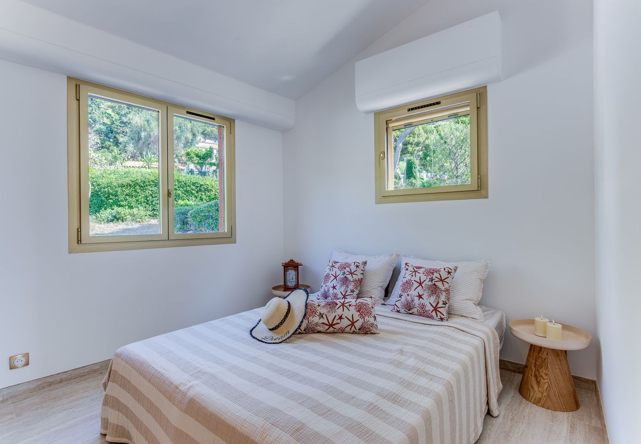 Villa in Eze - VILLA D'EZE VI4518 By Riviera Holiday Homes 