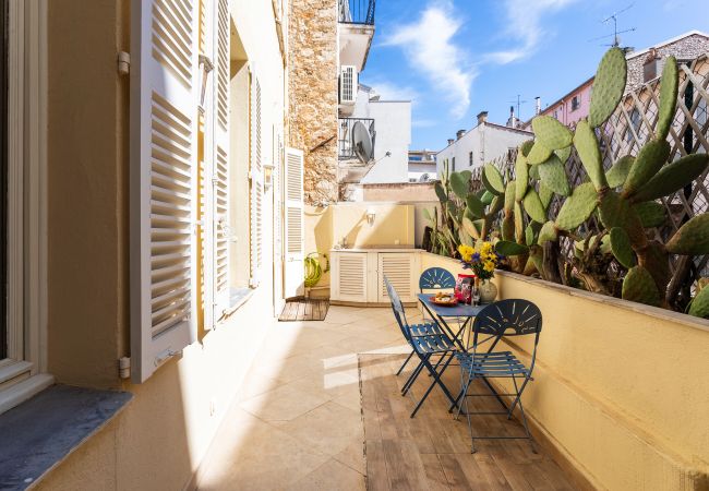 Appartement à Cannes - 4 rue des Frères Pradignac 1103 Appartement à Cannes - 4 rue des Frères Pradignac 1103