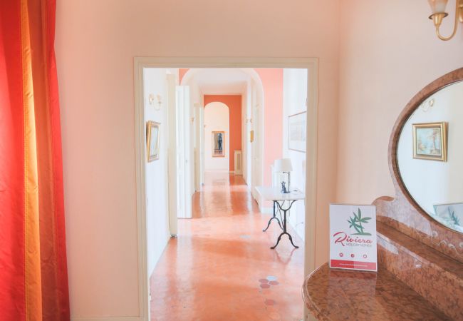 Appartement à Nice -  NICE ETOILE, Grand appartement calme, lumineux, climatisé, proche du centre by RIVIERA HOLIDAY HOMES  Appartement à Nice -  NICE ETOILE, Grand appartement calme, lumineux, climatisé, proche du centre by RIVIERA HOLIDAY HOMES