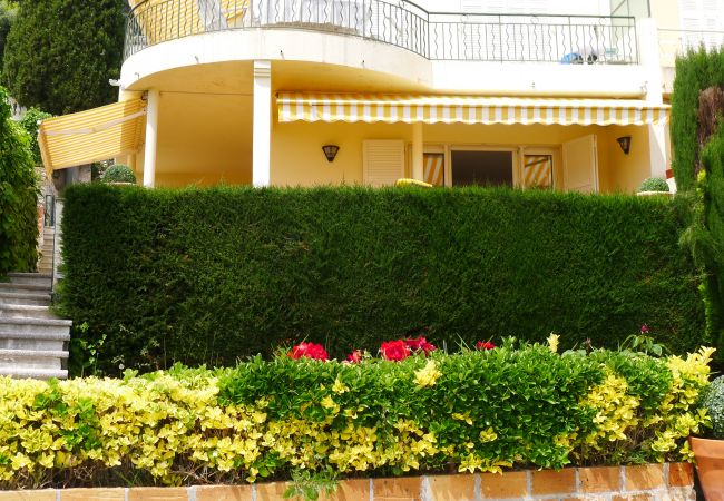 Appartement à Villefranche-sur-Mer - LA MALMAISON , Avec Terrasse vue sur mer by RIVIERA HOLIDAY HOMES Appartement à Villefranche-sur-Mer - LA MALMAISON , Avec Terrasse vue sur mer by RIVIERA HOLIDAY HOMES