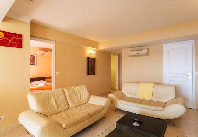 Appartement à Villefranche-sur-Mer - LA MALMAISON , Avec Terrasse vue sur mer by RIVIERA HOLIDAY HOMES Appartement à Villefranche-sur-Mer - LA MALMAISON , Avec Terrasse vue sur mer by RIVIERA HOLIDAY HOMES