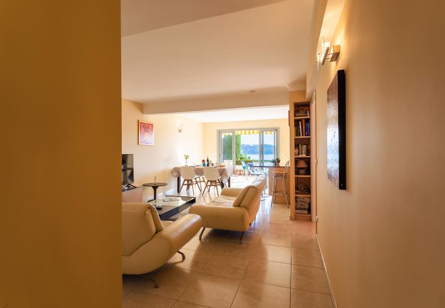 Appartement à Villefranche-sur-Mer - LA MALMAISON , Avec Terrasse vue sur mer by RIVIERA HOLIDAY HOMES Appartement à Villefranche-sur-Mer - LA MALMAISON , Avec Terrasse vue sur mer by RIVIERA HOLIDAY HOMES