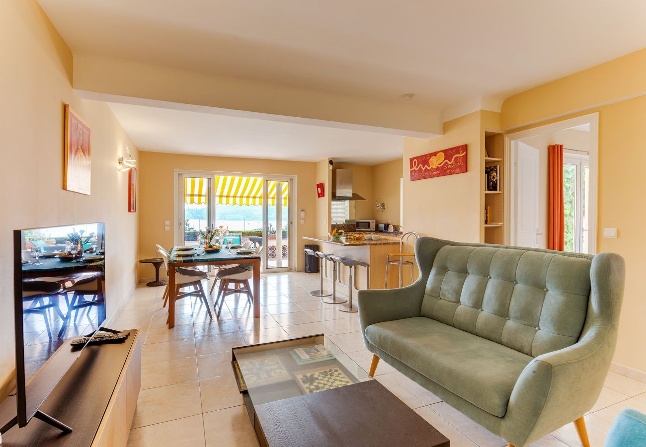 Appartement à Villefranche-sur-Mer - LA MALMAISON , Avec Terrasse vue sur mer by RIVIERA HOLIDAY HOMES