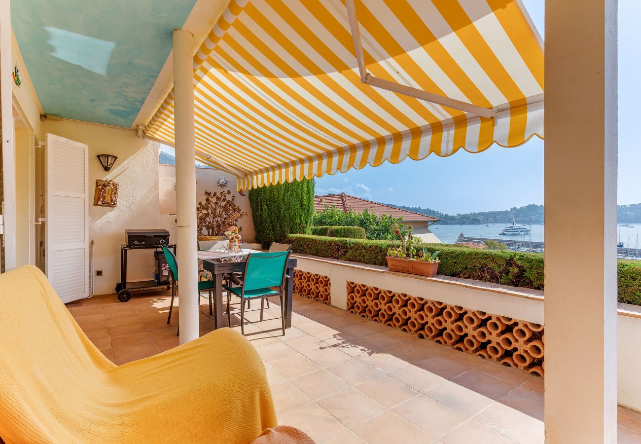 Appartement à Villefranche-sur-Mer - LA MALMAISON , Avec Terrasse vue sur mer by RIVIERA HOLIDAY HOMES