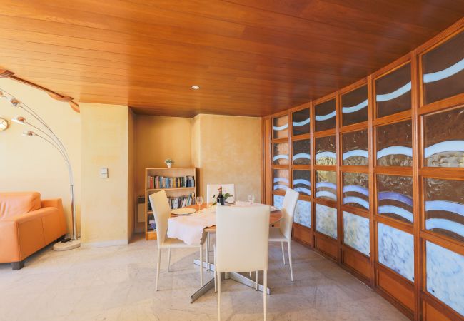 Appartement à Villefranche-sur-Mer -  QUAI DES MARINIERES, Magnifique Appartement avec vue mer  by RIVIERA HOLIDAY HOMES  Appartement à Villefranche-sur-Mer -  QUAI DES MARINIERES, Magnifique Appartement avec vue mer  by RIVIERA HOLIDAY HOMES