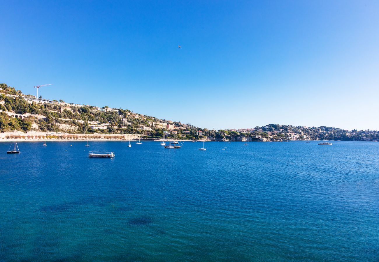 Appartement à Villefranche-sur-Mer -  ON VILLEFRANCHE BAY, Appartement Vue Mer Balcon proche Plages by RIVIERA HOLIDAY HOMES 