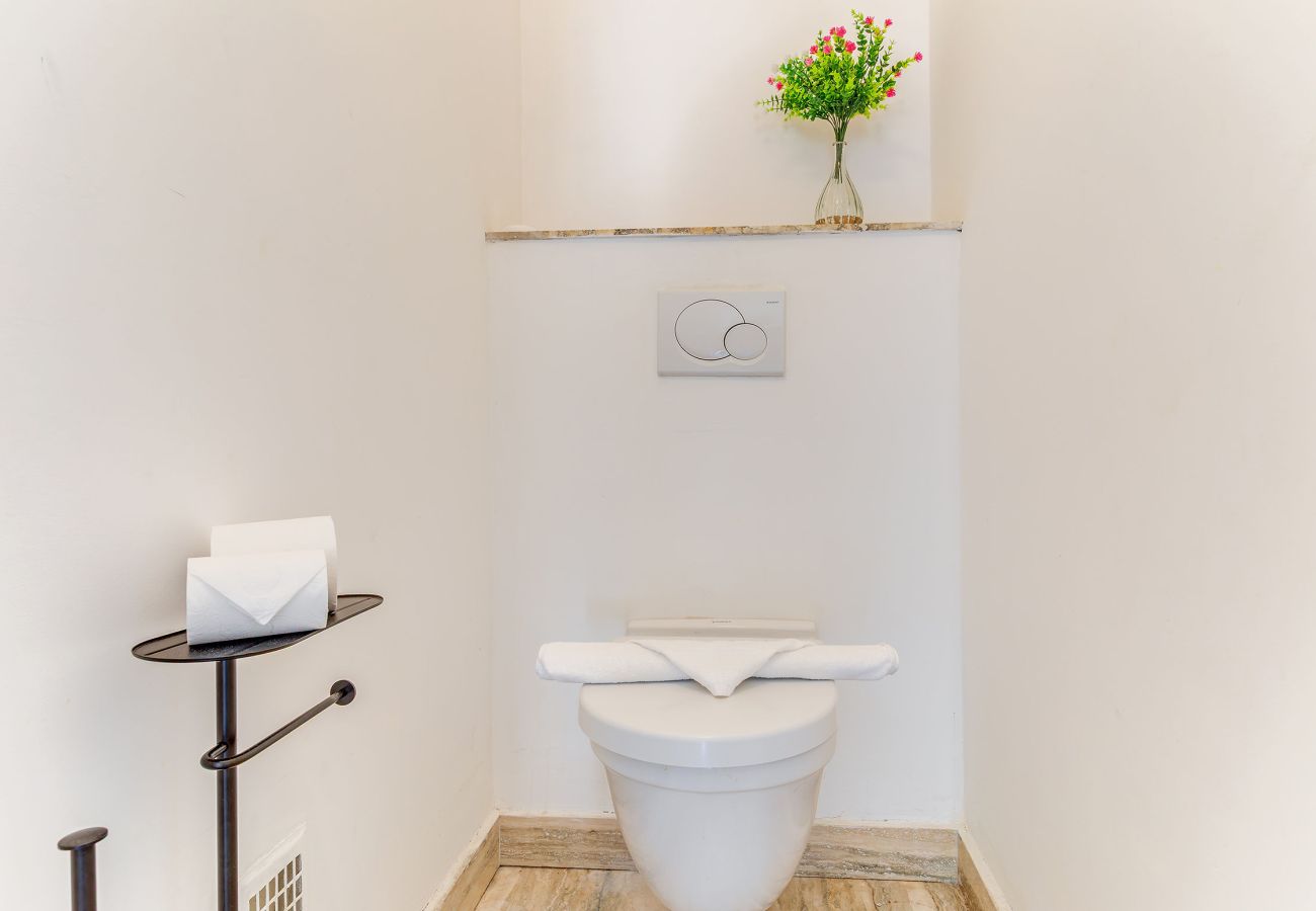 Appartement à Villefranche-sur-Mer - PANORAMIC ESTEREL AP4475 By Riviera Holiday Homes 
