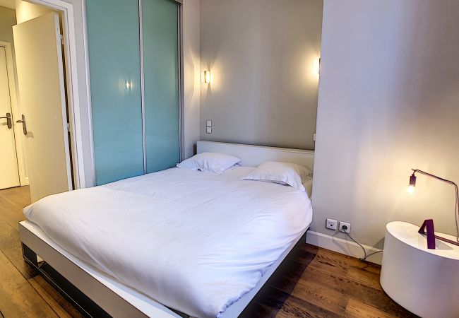 Appartement à Cannes - Appartement 3 pièces rue d'Antibes CIR3374 Appartement à Cannes - Appartement 3 pièces rue d'Antibes CIR3374