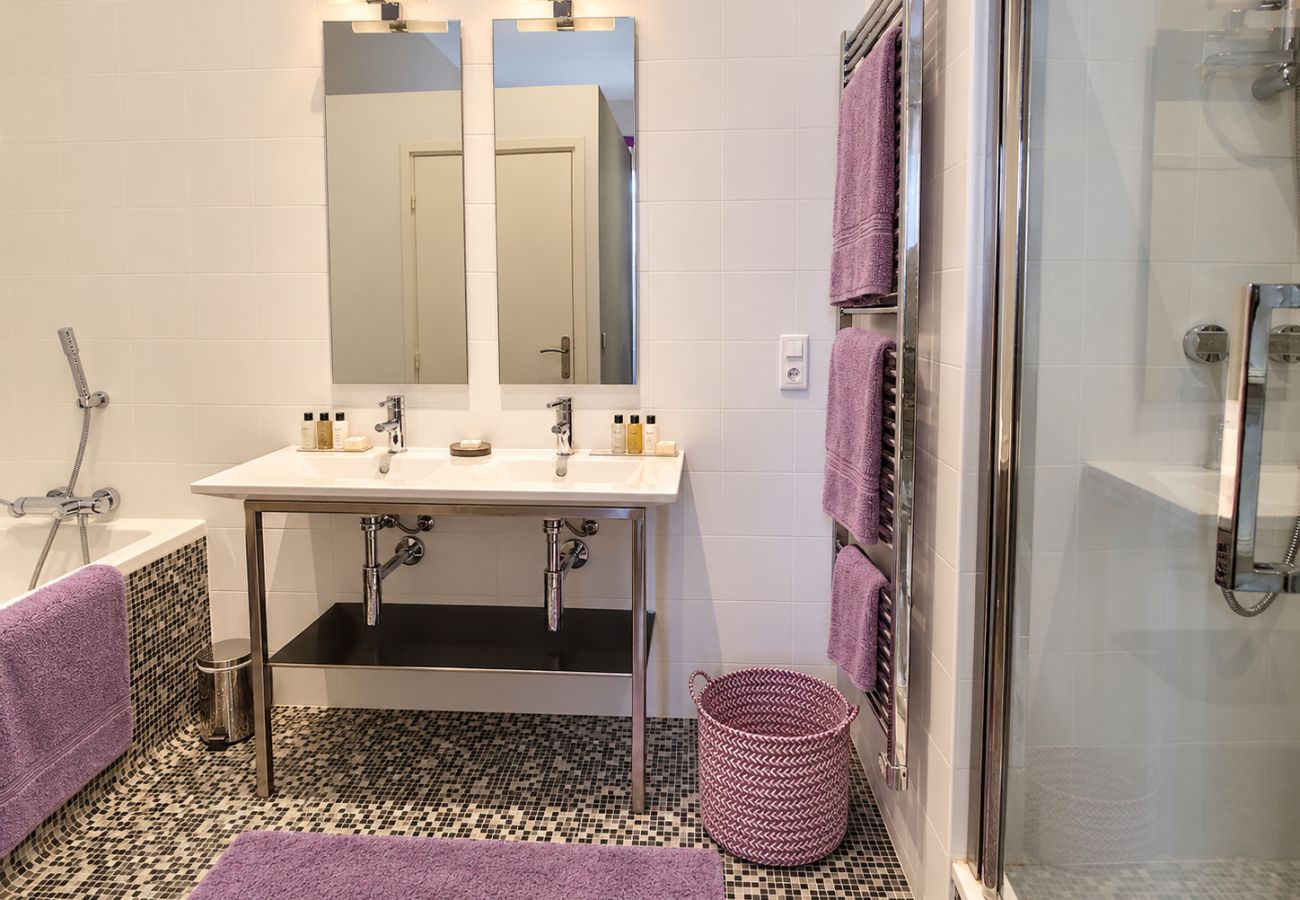 Appartement à Cannes - Appartement 3 pièces rue d'Antibes CIR3374
