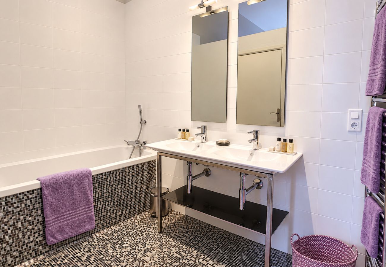 Appartement à Cannes - Appartement 3 pièces rue d'Antibes CIR3374