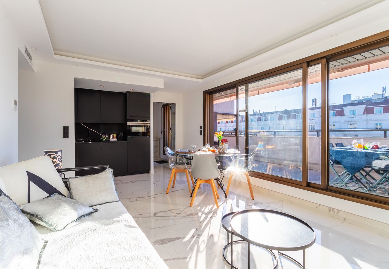 Appartement à Cannes - DEL562