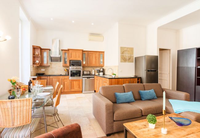 Appartement à Villefranche-sur-Mer - LA CITTA VECCHIA  by RIVIERA HOLIDAY HOMES Appartement à Villefranche-sur-Mer - LA CITTA VECCHIA  by RIVIERA HOLIDAY HOMES