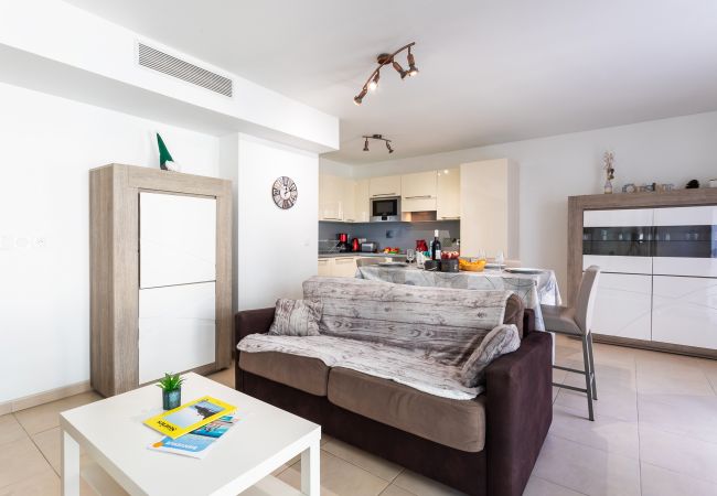 Appartement à Nice - JARDINS DE MASSENA AP4088 by RIVIERA HOLIDAY HOMES Appartement à Nice - JARDINS DE MASSENA AP4088 by RIVIERA HOLIDAY HOMES