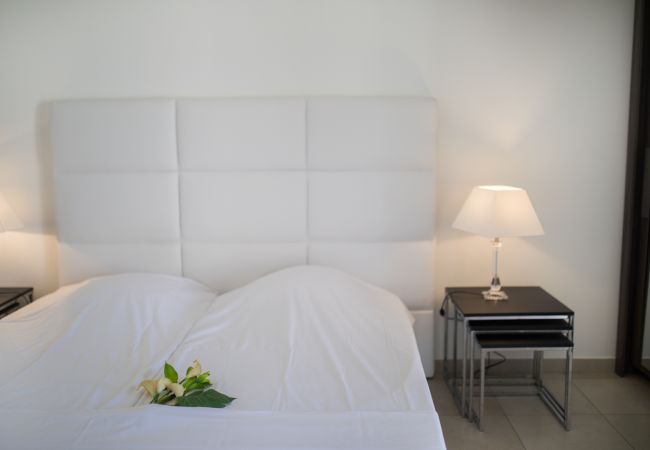 CHAMBRE 4 CHAMBRE 4