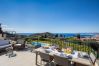 Villa à Nice -  VINAIGRIER HILLS, Grande Villa avec terrasse, piscine une belle vue mer by RIVIERA HOLIDAY HOMES  Villa à Nice -  VINAIGRIER HILLS, Grande Villa avec terrasse, piscine une belle vue mer by RIVIERA HOLIDAY HOMES