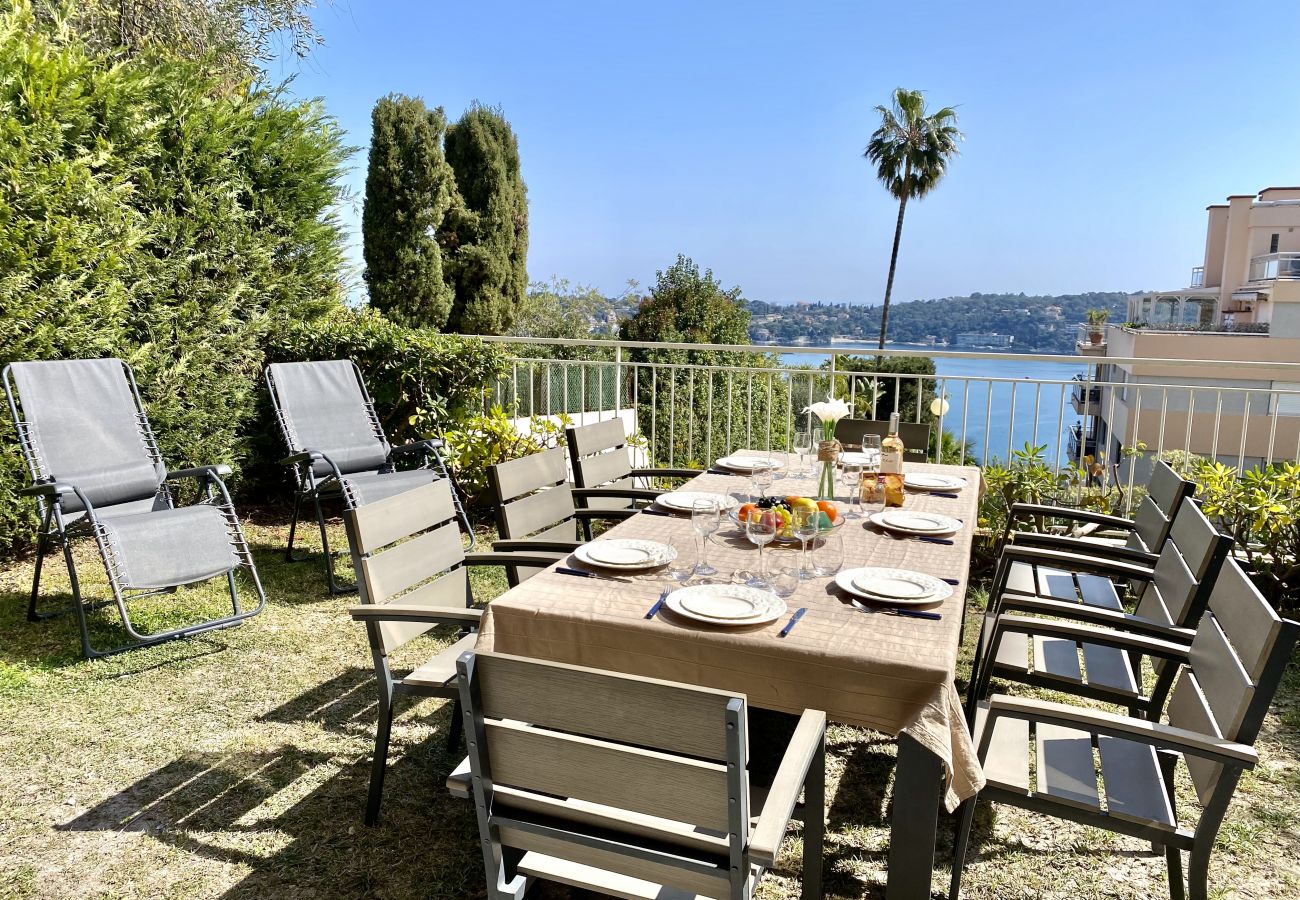 Appartement à Villefranche-sur-Mer - JARDIN FIGUIERS, grande terrasse  jardin vue mer, piscine  by RIVIERA HOLIDAY HOMES 