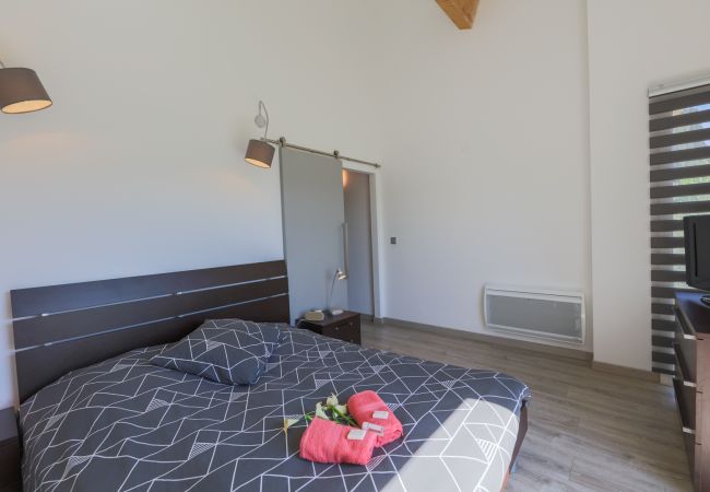 LA CHAMBRE A COUCHER 1 LA CHAMBRE A COUCHER 1