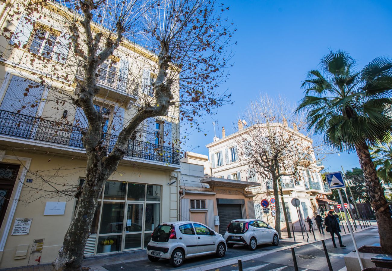 L'IMMEUBLE L'IMMEUBLE