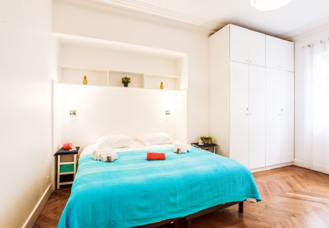 Appartement à Nice -  PALAIS PROMENADE,  Magnifique appartement, proche des plages  by RIVIERA HOLIDAY HOMES 
