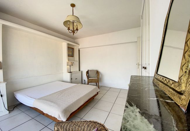 Appartement à Cannes - CHA34