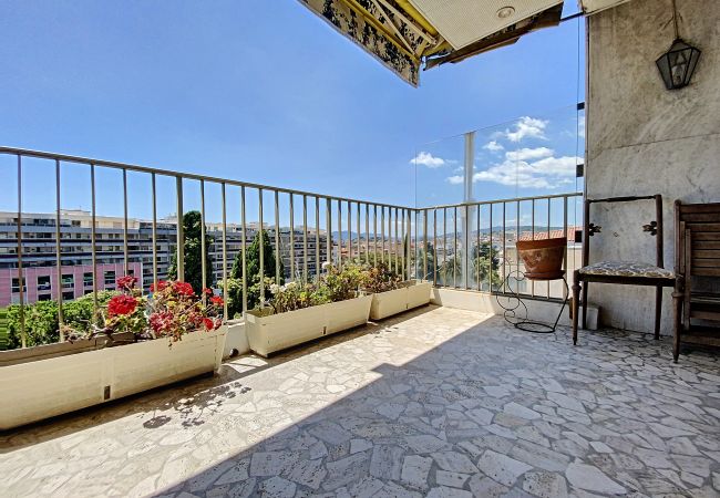 Appartement à Cannes - CHA34