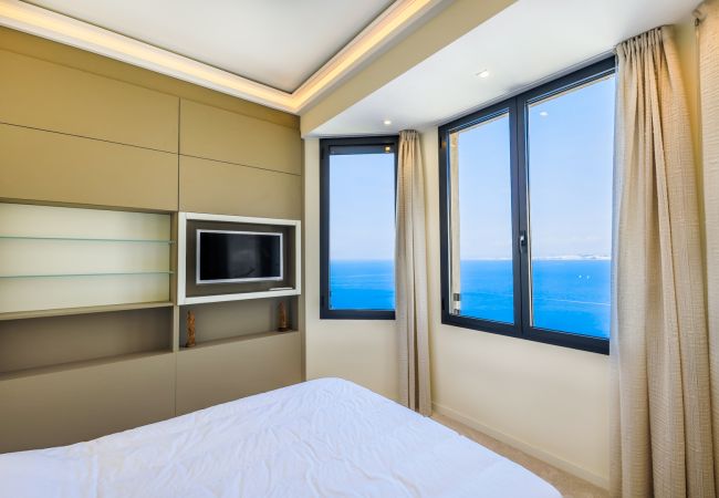 CHAMBRE 1 CHAMBRE 1