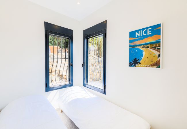 LA CHAMBRE A COUCHER 2 LA CHAMBRE A COUCHER 2
