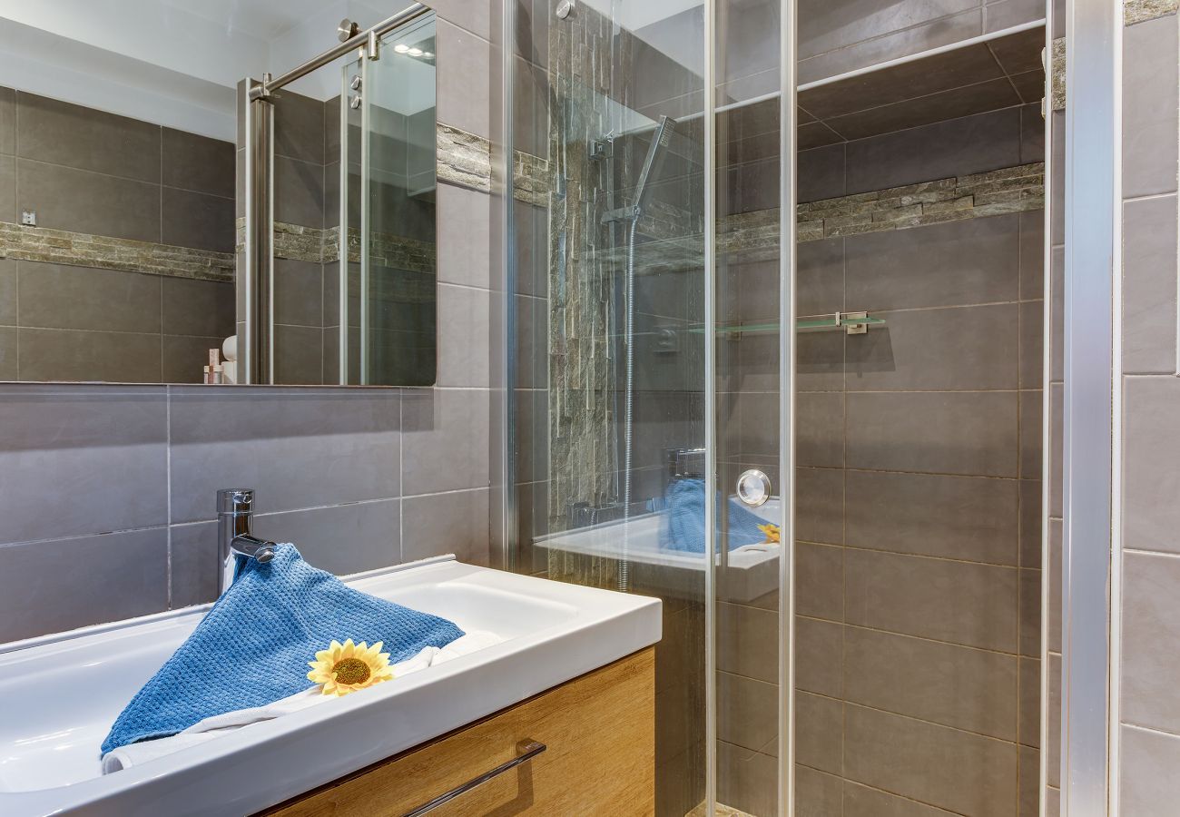 Appartement à Nice - SUEDE By Riviera Holiday Homes