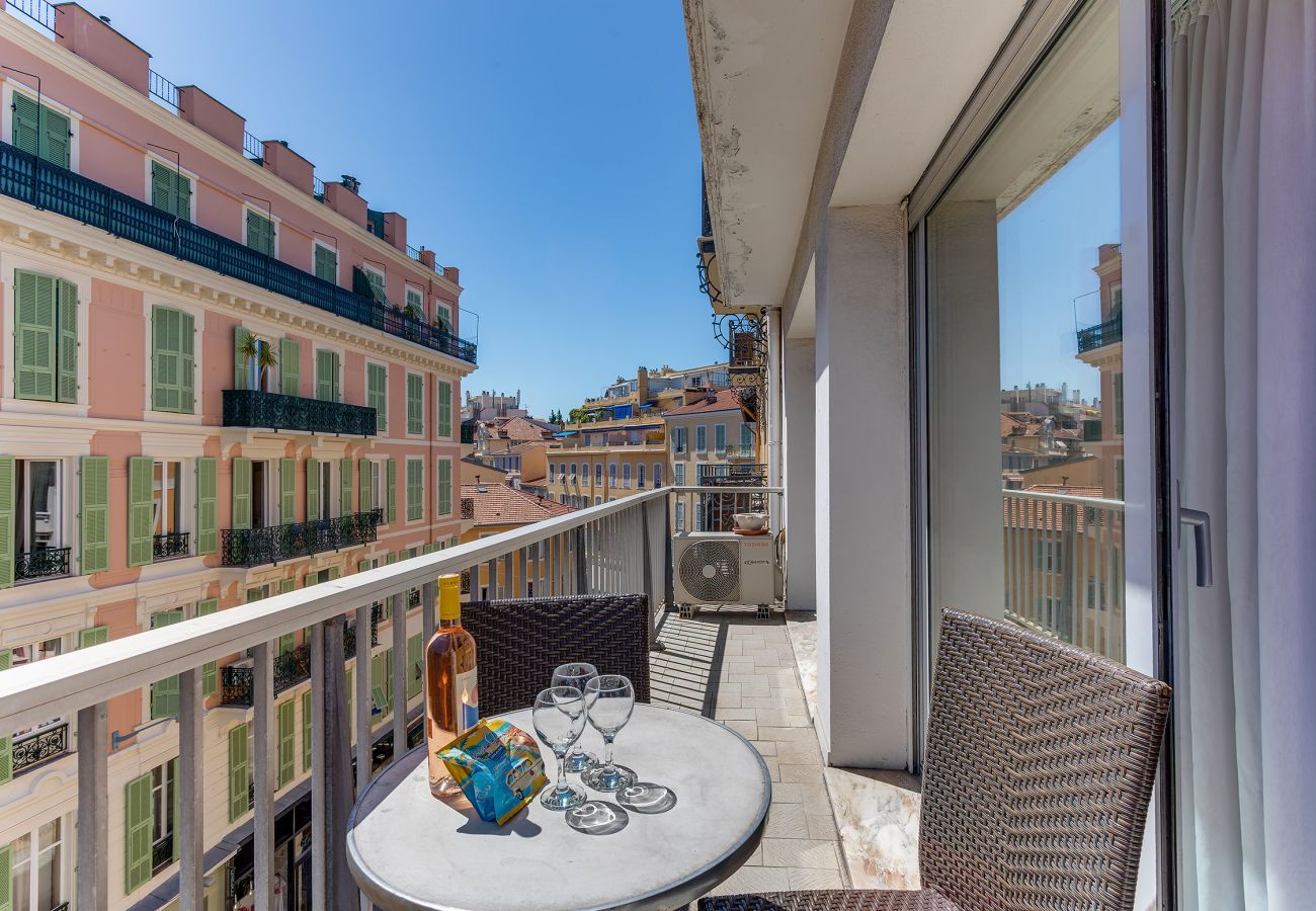 Appartement à Nice - SUEDE By Riviera Holiday Homes