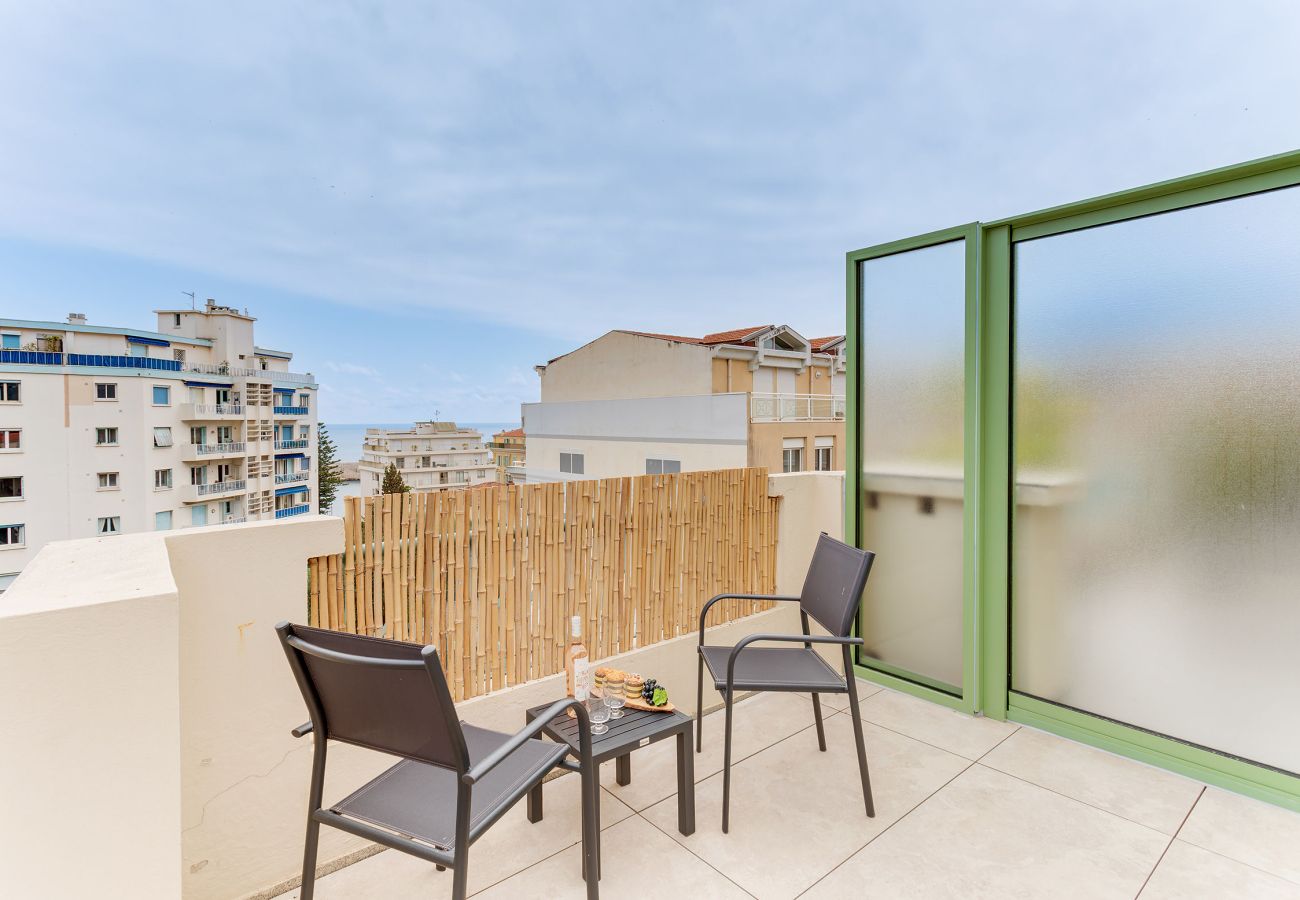 Appartement à Nice - COCO BEACH AP4476 by Riviera Holiday Homes