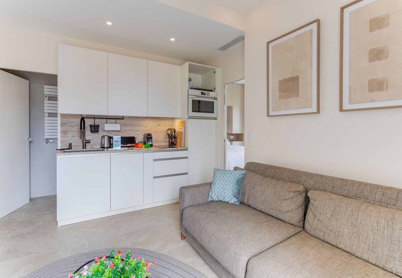 Appartement à Nice - COCO BEACH AP4476 by Riviera Holiday Homes
