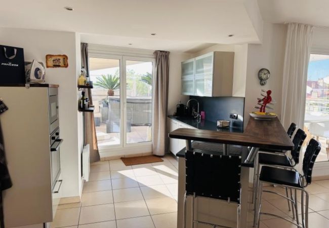 Appartement à Cannes - BRISTOL PARK By RIVIERA HOLIDAY HOMES Appartement à Cannes - BRISTOL PARK By RIVIERA HOLIDAY HOMES