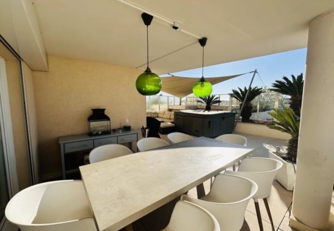 Appartement à Cannes - BRISTOL PARK By RIVIERA HOLIDAY HOMES Appartement à Cannes - BRISTOL PARK By RIVIERA HOLIDAY HOMES