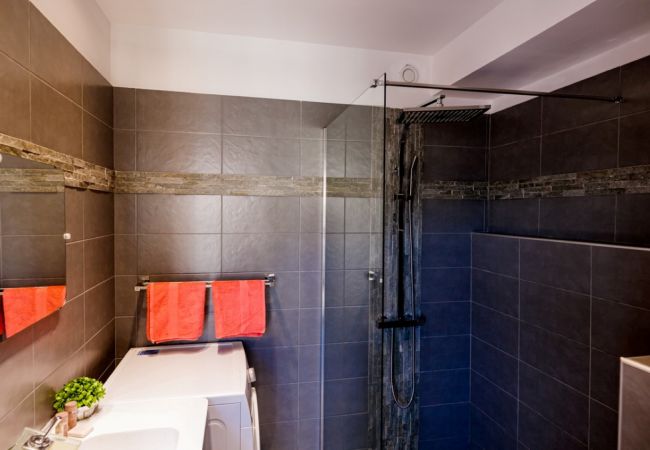 Appartement à Nice - SUEDE 4 By Riviera Holiday Homes Appartement à Nice - SUEDE 4 By Riviera Holiday Homes