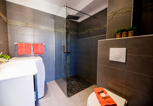 Appartement à Nice - SUEDE 4 By Riviera Holiday Homes Appartement à Nice - SUEDE 4 By Riviera Holiday Homes