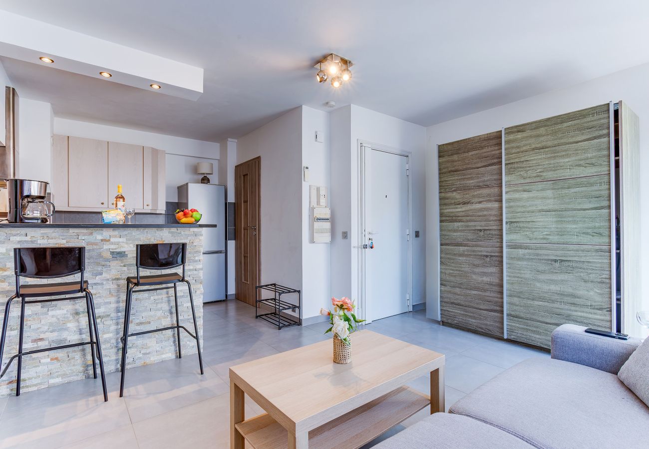 Appartement à Nice - SUEDE 4 AP4210  - balcon & clim, à 100 m plage 
