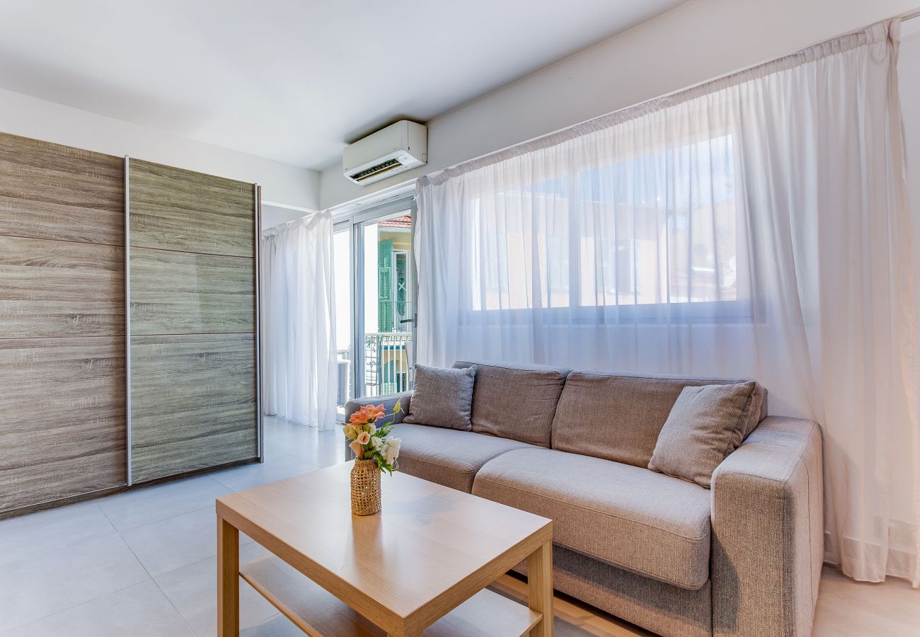 Appartement à Nice - SUEDE 4 AP4210  - balcon & clim, à 100 m plage 