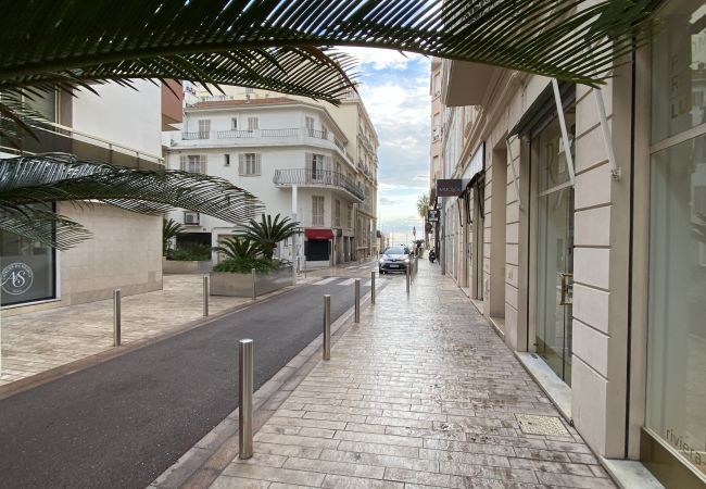 Appartement à Cannes - 12 Mace/Azar12/2P  Appartement à Cannes - 12 Mace/Azar12/2P