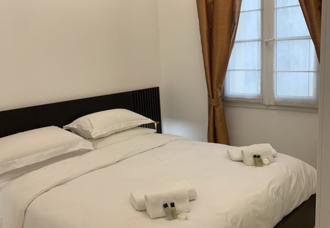 Appartement à Cannes - 12 Mace/Azar12/2P 