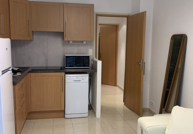 Appartement à Cannes - 12 Mace/Azar12/2P  Appartement à Cannes - 12 Mace/Azar12/2P