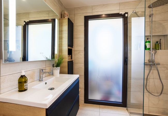 Villa à Nice - Villa Les Sources By Riviera Holiday Homes Villa à Nice - Villa Les Sources By Riviera Holiday Homes