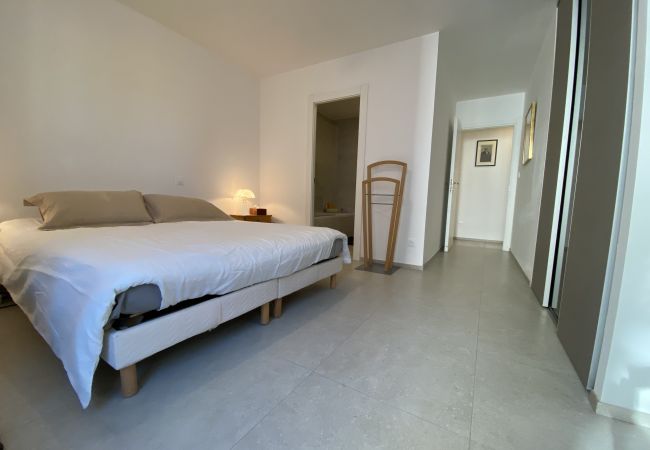 Appartement à Cannes - PER1308 grand palais