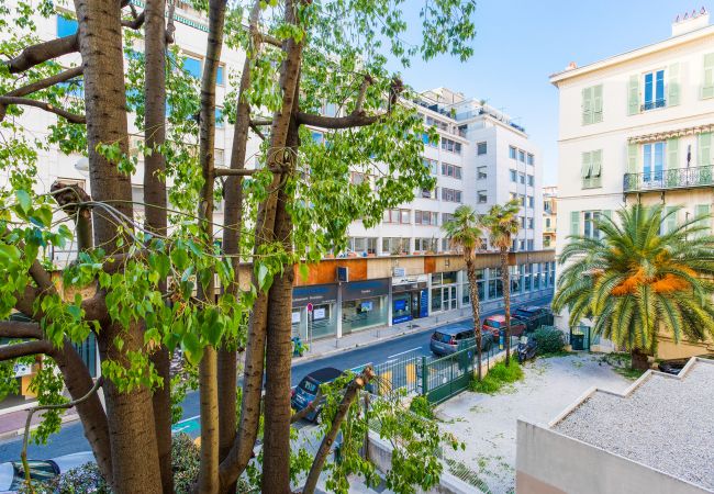 Appartement à Nice - LE TIVOLI centre ville By Riviera Holiday Homes Appartement à Nice - LE TIVOLI centre ville By Riviera Holiday Homes