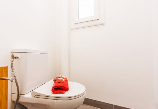 Appartement à Nice - LE TIVOLI II By Riviera Holiday Homes  Appartement à Nice - LE TIVOLI II By Riviera Holiday Homes